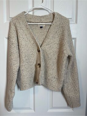 Universal Thread Neutral Speckled Button-Front Cardigan